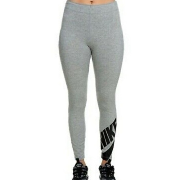 Nike Tights - Picture 1 of 10